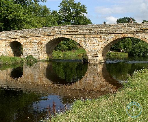 Pauperhaugh Bridge 9Y054D-009.JPG